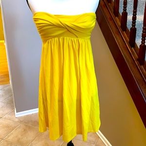 Yellow strapless dress